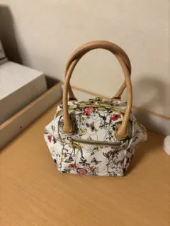 完売品 ハニーサロン フラワーキャット ハンドバック ライトベージュ 