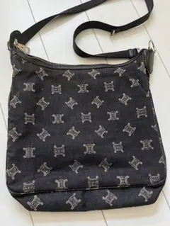 【正規品】セリーヌ　ショルダーバッグのサムネイル