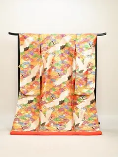 豪華絢爛 色打掛 鶴 菊 金彩 黒地 訳あり - メルカリ
