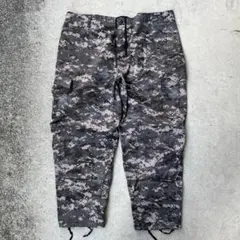 迷彩 カーゴパンツ 複数ポケット