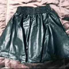 ♡ 膝丈レザースカート ♡