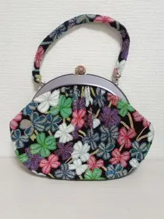ビーズ　花柄刺繍 がま口ハンドバッグ　和装用