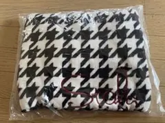 ストラ　Stola.ブランケット ノベルティーのサムネイル