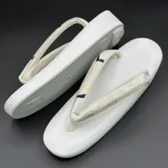 【367】フォーマル草履 1枚芯 西陣織鼻緒 ×白地 フリーサイズ 特別価格