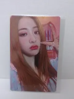 ルセラフィム ユンジン トレカ