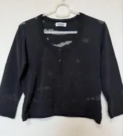 黒の7分袖透け感カーディガンのサムネイル