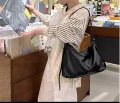 Item thumbnail for item 5bf6722e-64da-425d-8dd1-69269c75e3a1