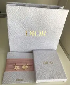 Dior ピンク リボン ブレスレット チャーム