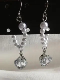 ハンドメイドピアス　[No.38]　パール　ハート　ピアス