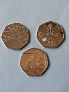 イギリス 1967年 3ペンス 製のエリザベス女王の 未流通コイン 10枚
