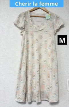 ❤️新品未使用❤️Cherir la femme半袖 ネコ 総柄 ワンピースMミルクのサムネイル