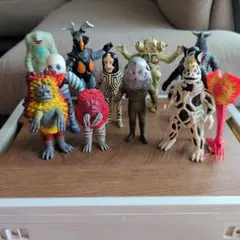 ウルトラ怪獣 ソフビ フィギュア まとめ売りのサムネイル