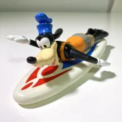 カリフォルニア ディズニー　限定 グーフィー サーフィン レトロ　フィギュア