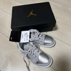 Nike Air Jordan 1 キッズ スニーカー シルバー
