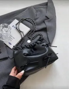 リボン付き合成皮革ハンドバッグ