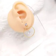 ノーマルピアス　大ぶり　キュービックジルコニア　クリスタル