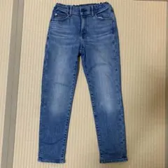 ユニクロ　デニムパンツ　ジーンズ　140