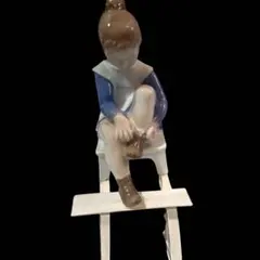 LLADRO リヤドロ 少女 フィギュリン 人形のサムネイル