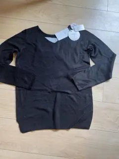 セール　AZULの薄いニット