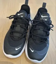 Nike スニーカー