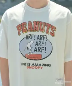 ピーナッツ　スヌーピー　カレッジロゴ　半袖Tシャツ　新品未使用　オフホワイト　L