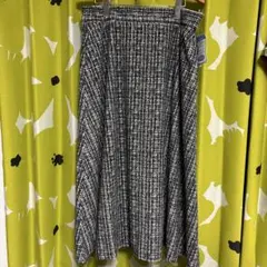 hina しまむらコラボ ツイード風ロングスカート グレー　４ L 新品未使用