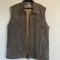 Item thumbnail for item b47f6827-59c2-40d6-a59e-1363f5cdd7fe