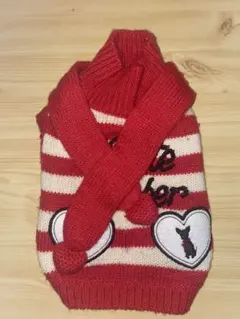 ニット 赤×オフホワイトのボーダー チワワとダイヤのデザイン 犬服