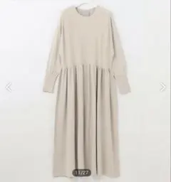 UNFILO【美品】スタイルアップニットワンピロング丈 ベージュ 長袖Fサイズ