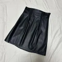 ブラック合成皮革タイトスカート【INGNI】【当日発送】