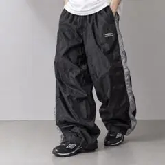 UMBRO ブランド シャカシャカ トレーニングパンツ 極太 バギー ブラック