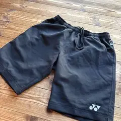 ヨネックス ＹＯＮＥＸ　黒　ハーフパンツ　Sサイズ　バドミントン　テニス