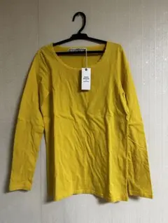 イエロー 長袖 Tシャツ 新品タグ付き
