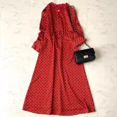 極美品.定価3.2万☆アンタイトル 洗える ジオメ柄ボウタイワンピース