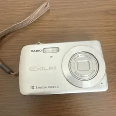 CASIO EXILIM EX-Z33 10.1メガピクセルデジカメバッテリー有