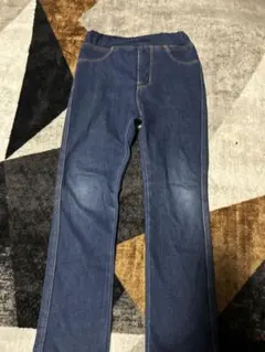 Item thumbnail for item 5019180b-bffb-456a-bcfc-512c0a4b651e