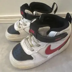 NIKE スニーカー