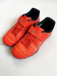 asics アシックス サッカー トレーニングシューズ　21.5センチのサムネイル