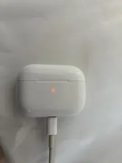 Apple AirPods Pro第二世代 充電ケース （A2700）のみのサムネイル
