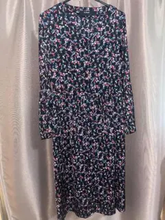 w closet 花柄ロングワンピース 長袖