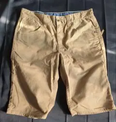 [美品]EDWIN ハーフパンツ ベージュ 34インチのサムネイル