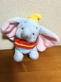 ダンボ　ぬいぐるみキーホルダー