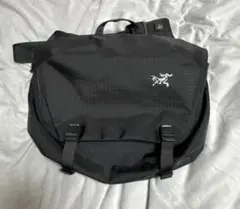 新品未使用【国内正規品】 ARC'TERYX グランヴィル10クーリエバッグ 楽天市場】アークテリクス グランヴィル 10 クーリエバッグ ショルダー