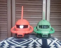ガンダム プライズ品 ザクヘッド (写真向かって右側一点のみ)のサムネイル