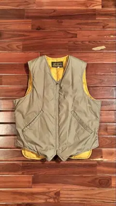 Eddie Bauer ダウンベスト