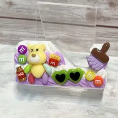 Item thumbnail for item 3ca8e4b3-d55f-48b6-9e05-14f079bf2522