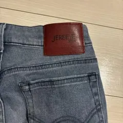 JERSEY'S ライトブルーデニムパンツのサムネイル