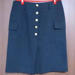 カジュアル 黒 ひざ丈スカート ボタン付き ポケット付き