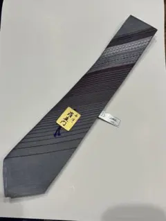 グレー系ストライプネクタイ