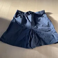 レディース　キュロットパンツ　黒